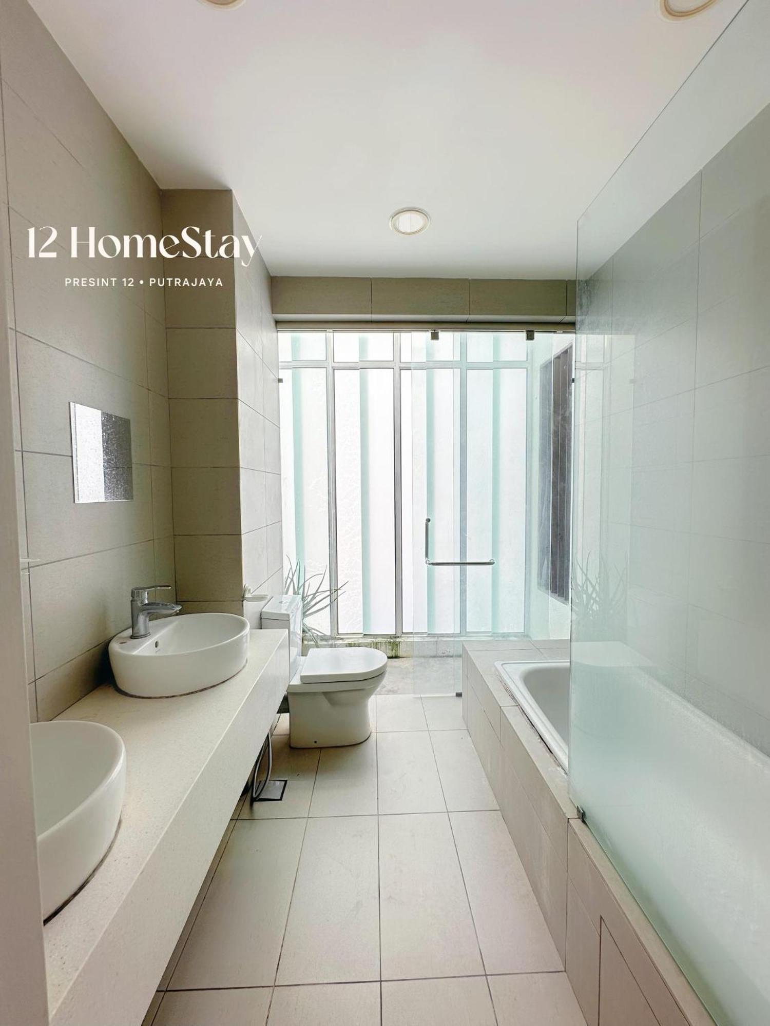 P12 Homestay Putrajaya Esterno foto