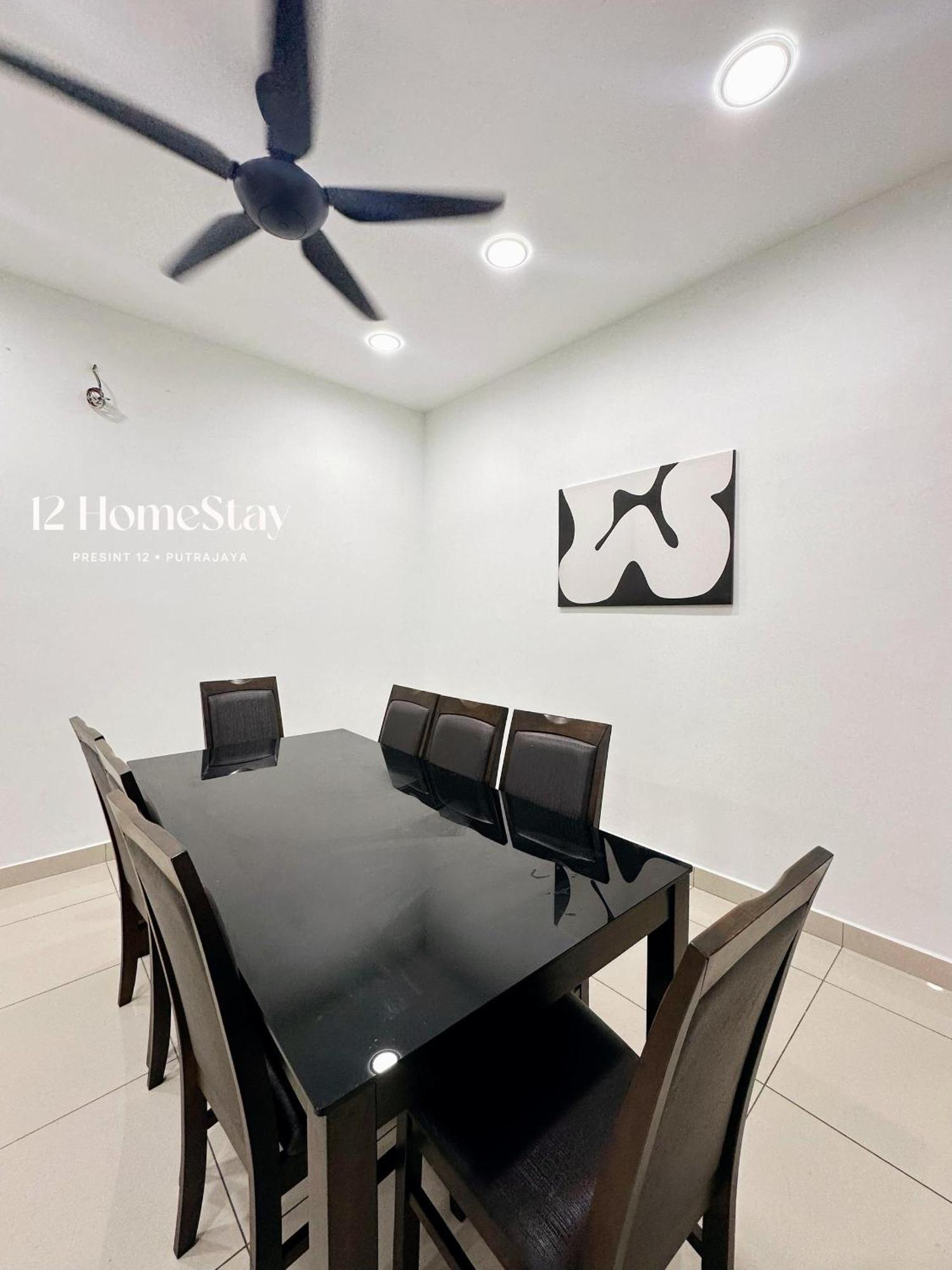 P12 Homestay Putrajaya Esterno foto