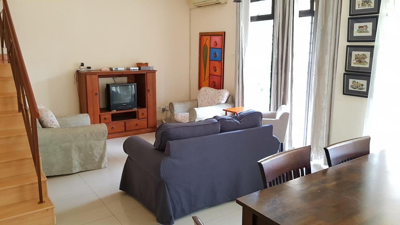 P12 Homestay Putrajaya Esterno foto